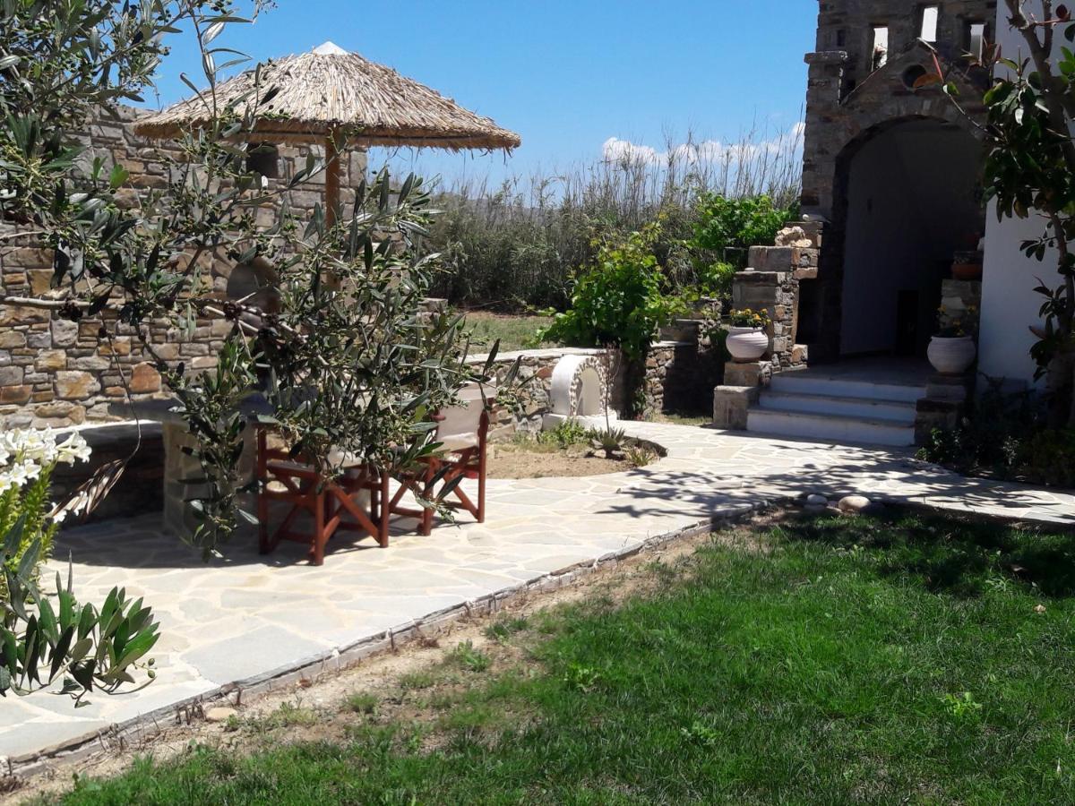 Elpidas Studios Agia Anna  ภายนอก รูปภาพ