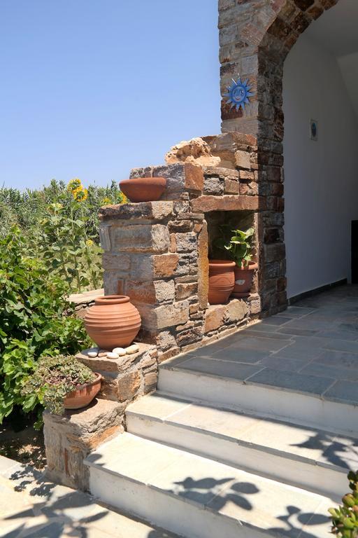 Elpidas Studios Agia Anna  ภายนอก รูปภาพ